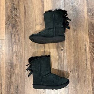 Girls Bailey Bow Black Ugg Boots